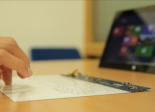 L’épaisseur d’une feuille de papier… pour un clavier sans fil Bluetooth