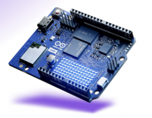 Carte Arduino Uno Q et App Lab